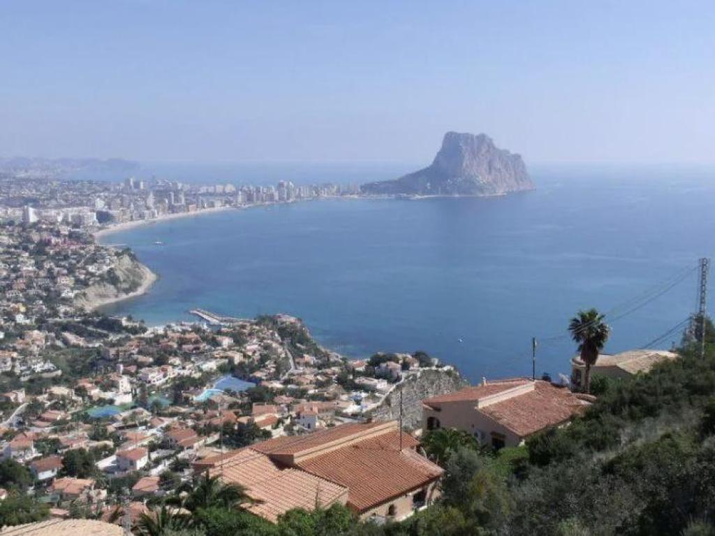 4 bed villas in Calpe