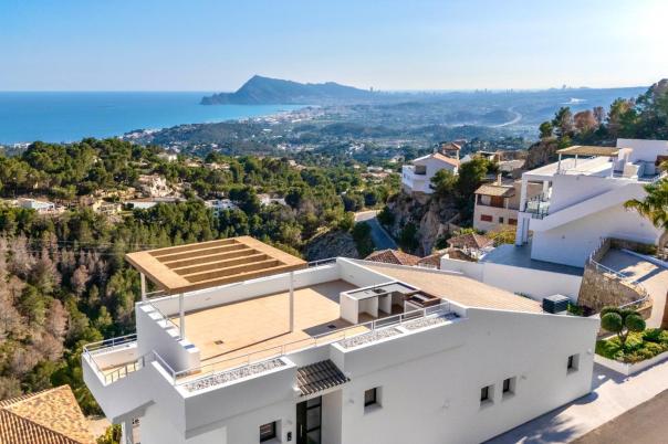 3 bed villa in Altea