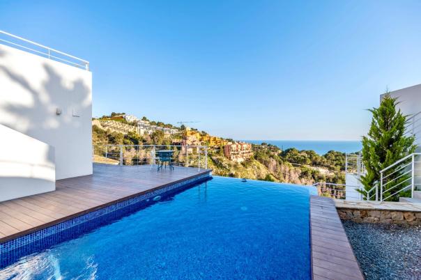 3 bed villa in Altea