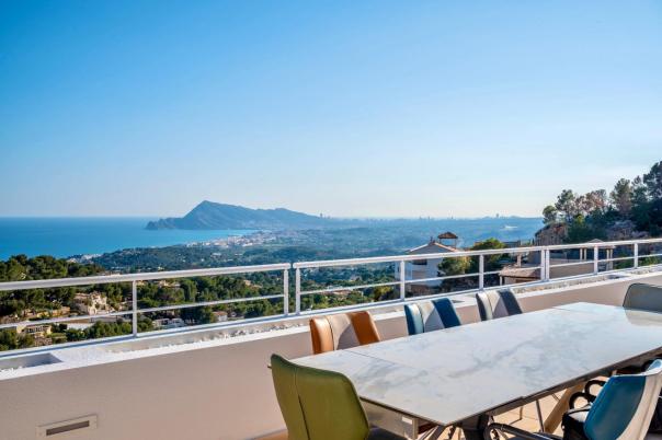 3 bed villa in Altea
