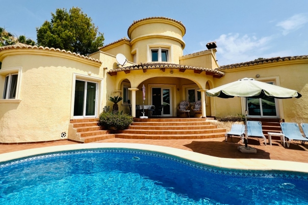3 bed villa in Moraira