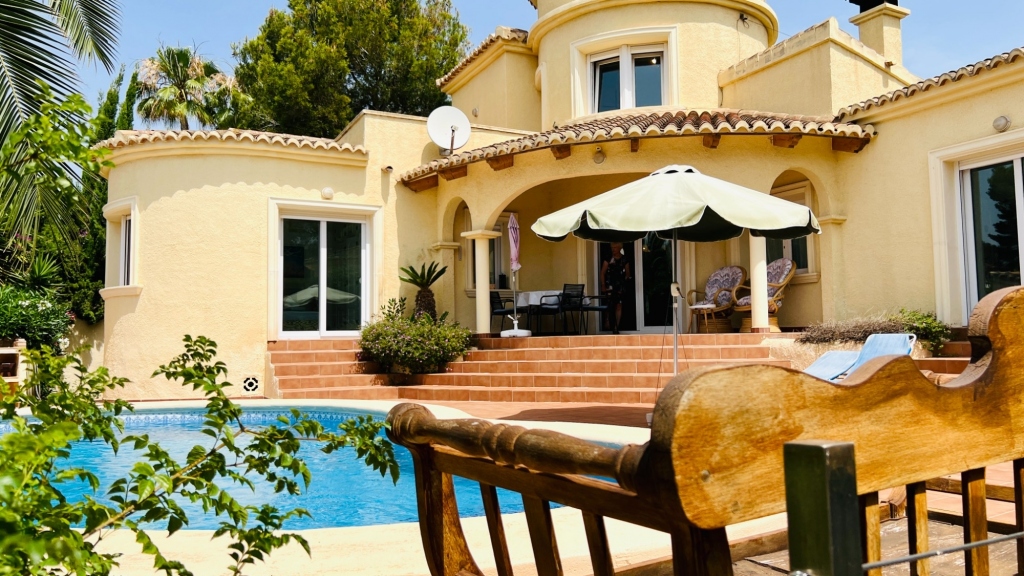 3 bed villa in Moraira