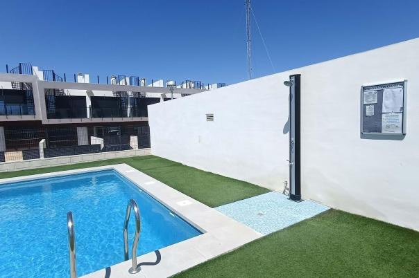 2 bed bungalow in Santa Pola