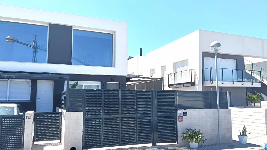 2 bed bungalow in Santa Pola