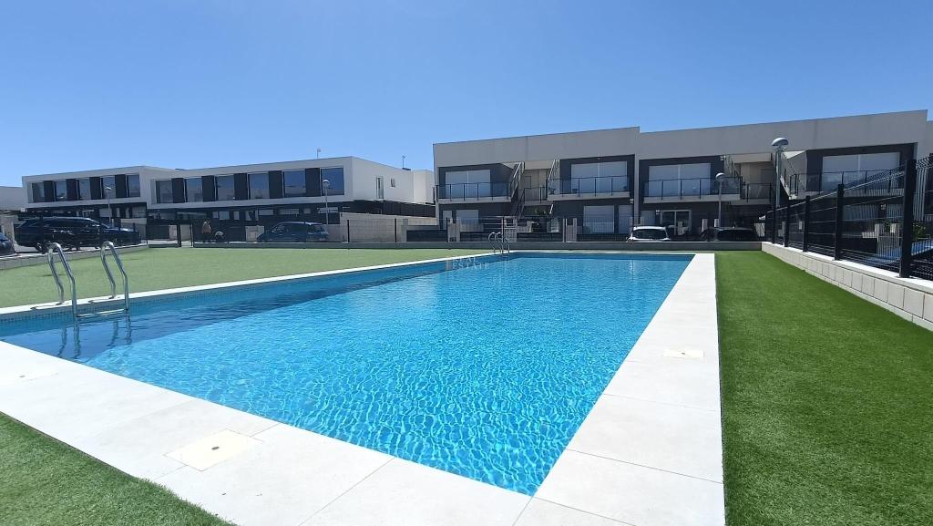 2 bed bungalow in Santa Pola