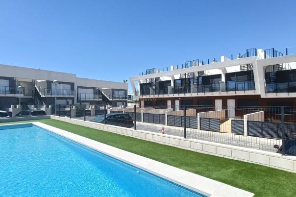 2 bed bungalow in Santa Pola