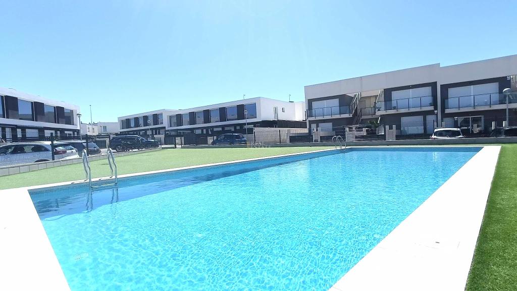 2 bed bungalow in Santa Pola