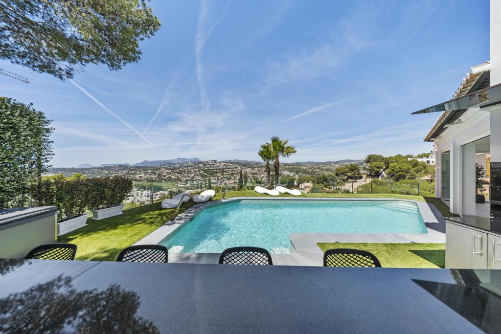 5 bed villa in Benissa