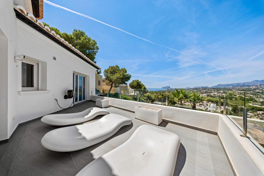 5 bed villa in Benissa