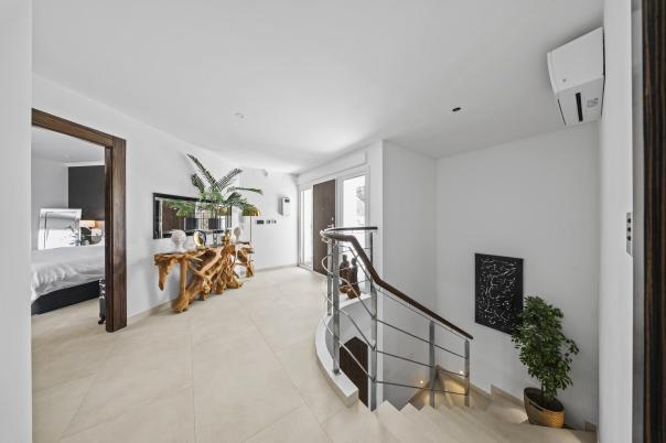 5 bed villa in Benissa