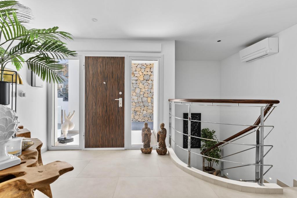 5 bed villa in Benissa