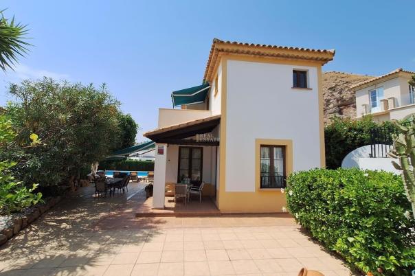 3 bed villa in Finestrat