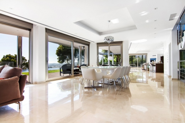 6 bed villa in Altea