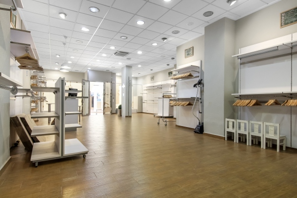 commercial premises in Calp