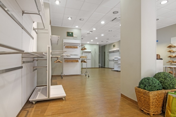 commercial premises in Calp