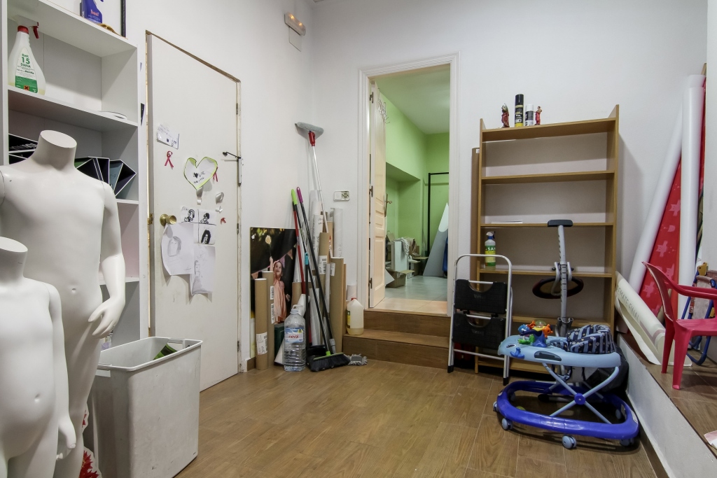 commercial premises in Calp