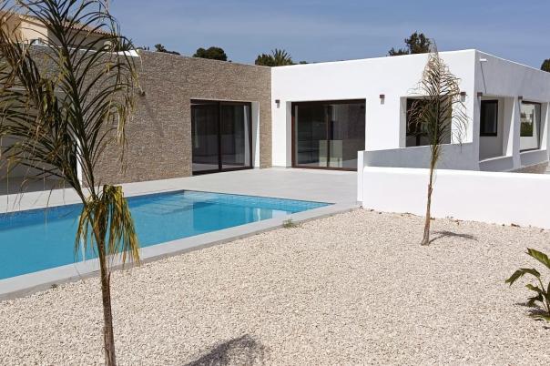 4 bed villa in Moraira