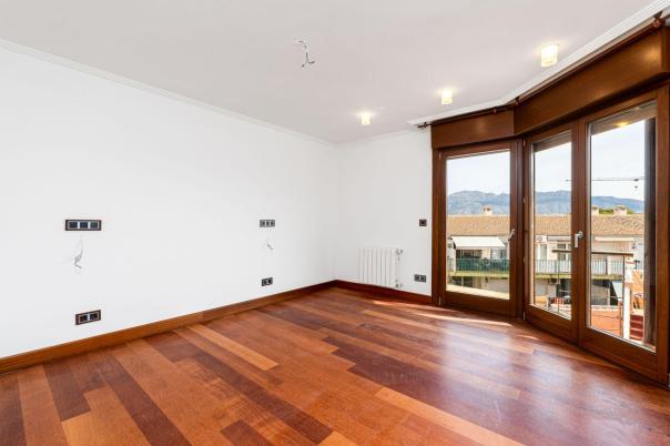 6 bed villa in Albir