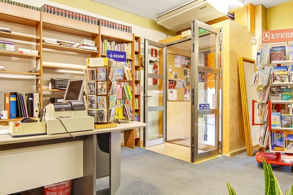 commercial premises in Calp