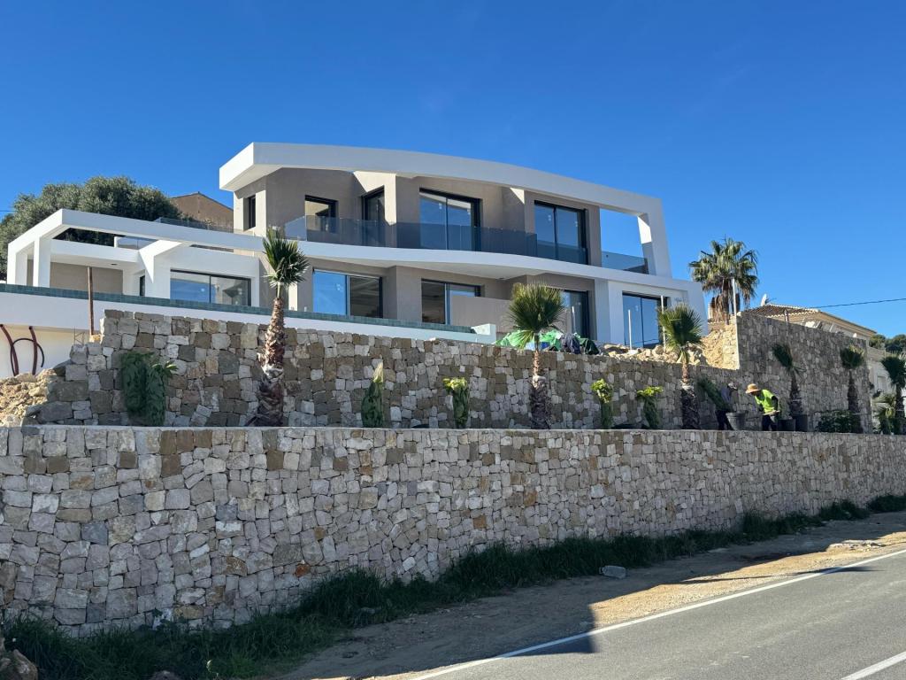 4 bed property in Benissa