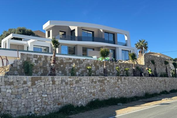 4 bed property in Benissa