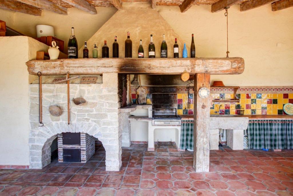 4 bed finca in Moraira