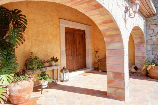 4 bed finca in Moraira