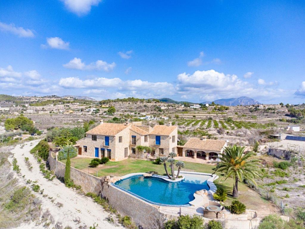 4 bed finca in Moraira
