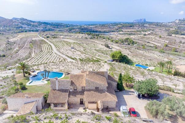 4 bed finca in Moraira