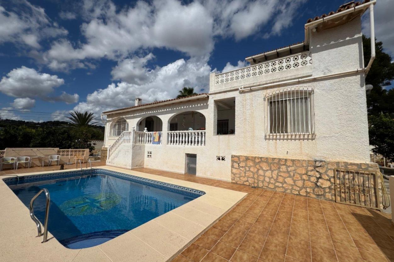 5 bed villa in Benissa