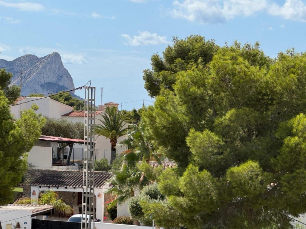 5 bed villa in Benissa
