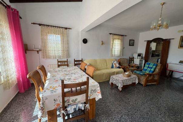 5 bed villa in Benissa