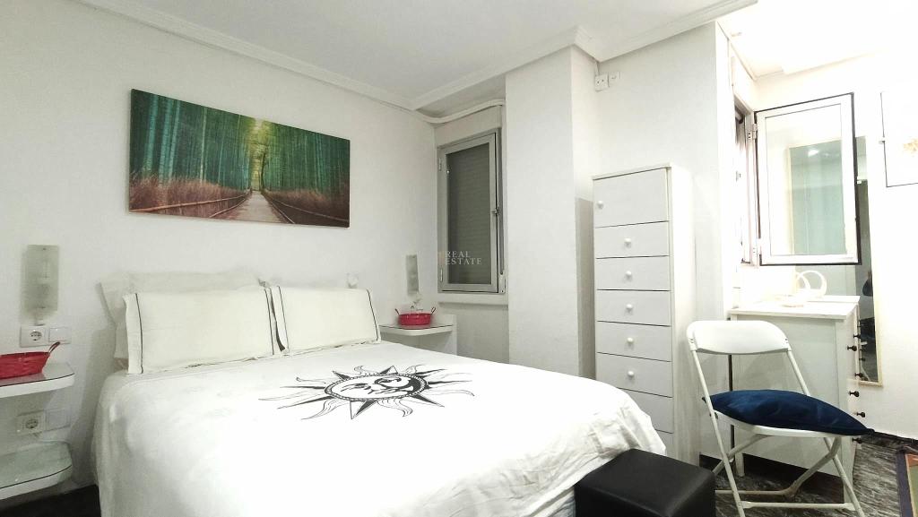 2 bed apartment in Santa Pola