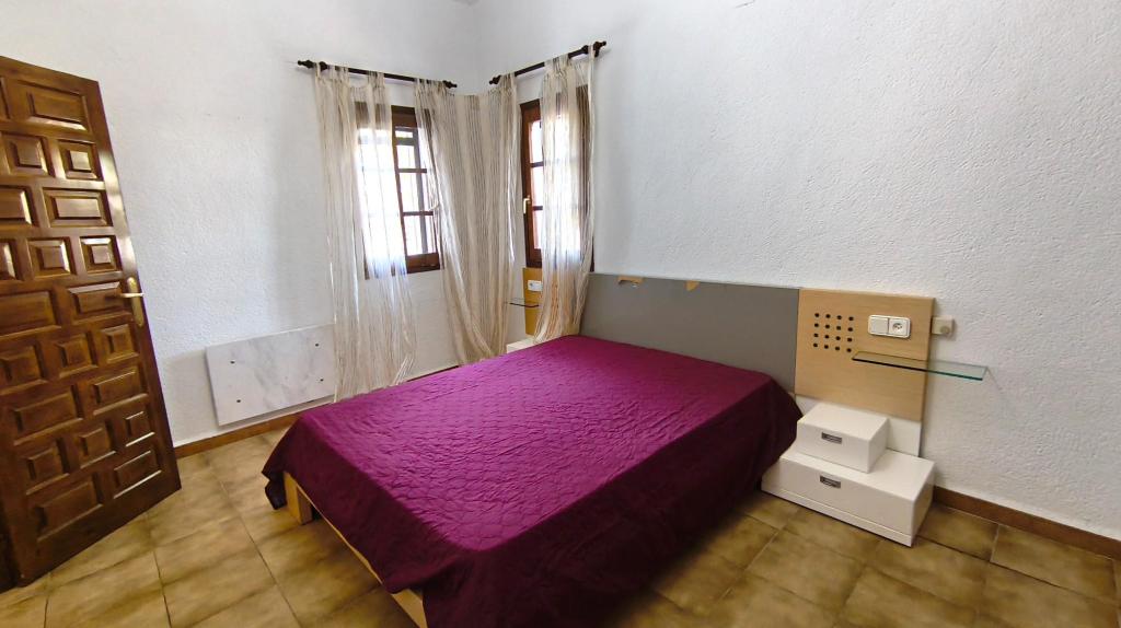 5 bed villa in Denia