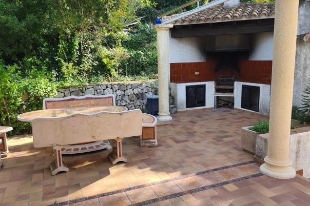 5 bed villa in Denia