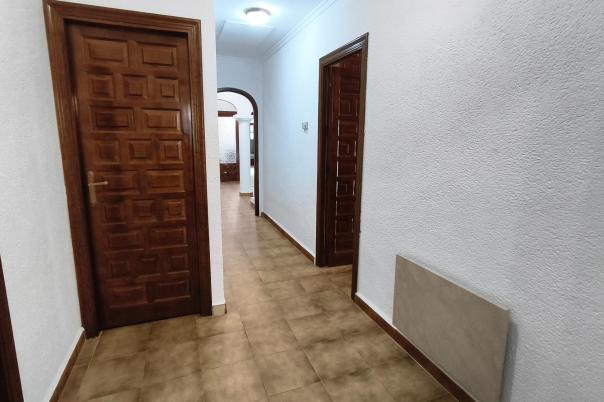 5 bed villa in Denia