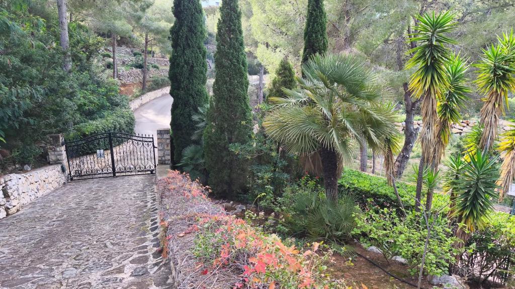 5 bed villa in Denia