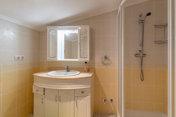 3 bed villa in Jalón