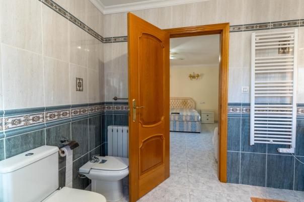 3 bed villa in Jalón