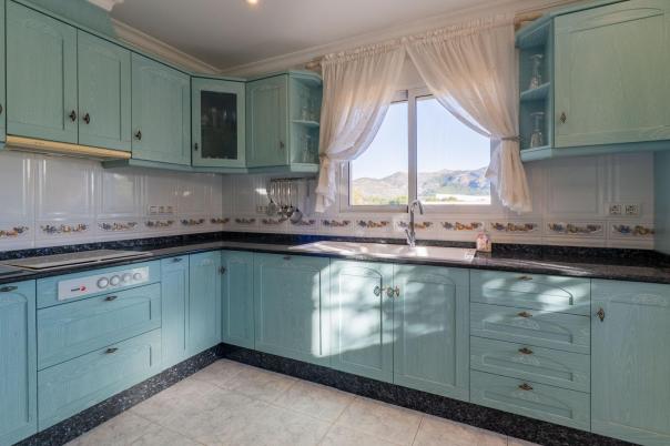 3 bed villa in Jalón