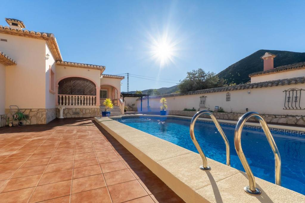 3 bed villa in Jalón