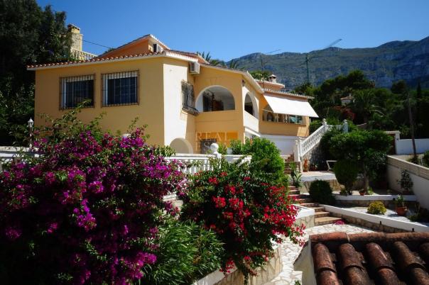 3 bed villa in Dénia
