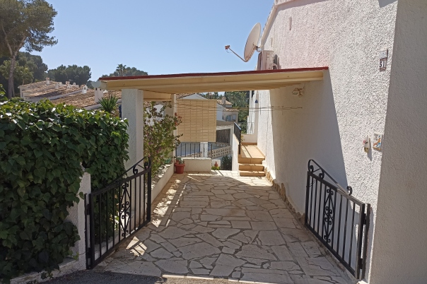 3 bed bungalow in Moraira
