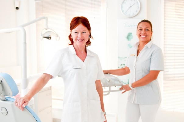 Home Whitening Treatment Available from Clinica Dental La Plaza Javea