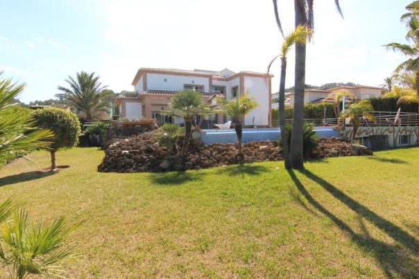 5 bed villa in Jávea