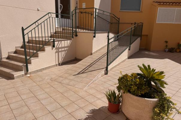 3 bed apartment in Teulada