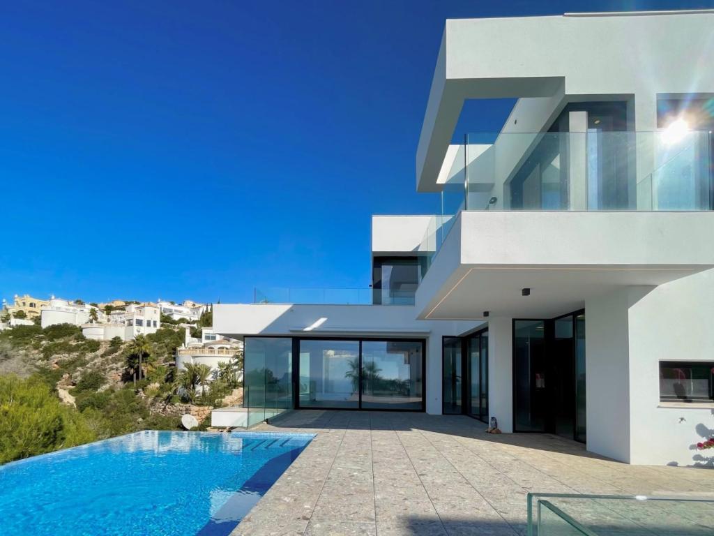 3 bed villas in Benitachell