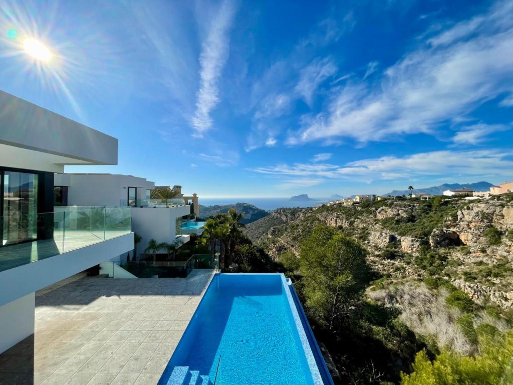 3 bed villas in Benitachell