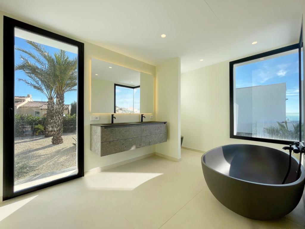 3 bed villas in Benitachell