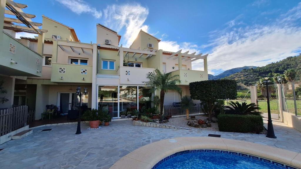 3 bed townhouse in Ràfol d'Almúnia, el